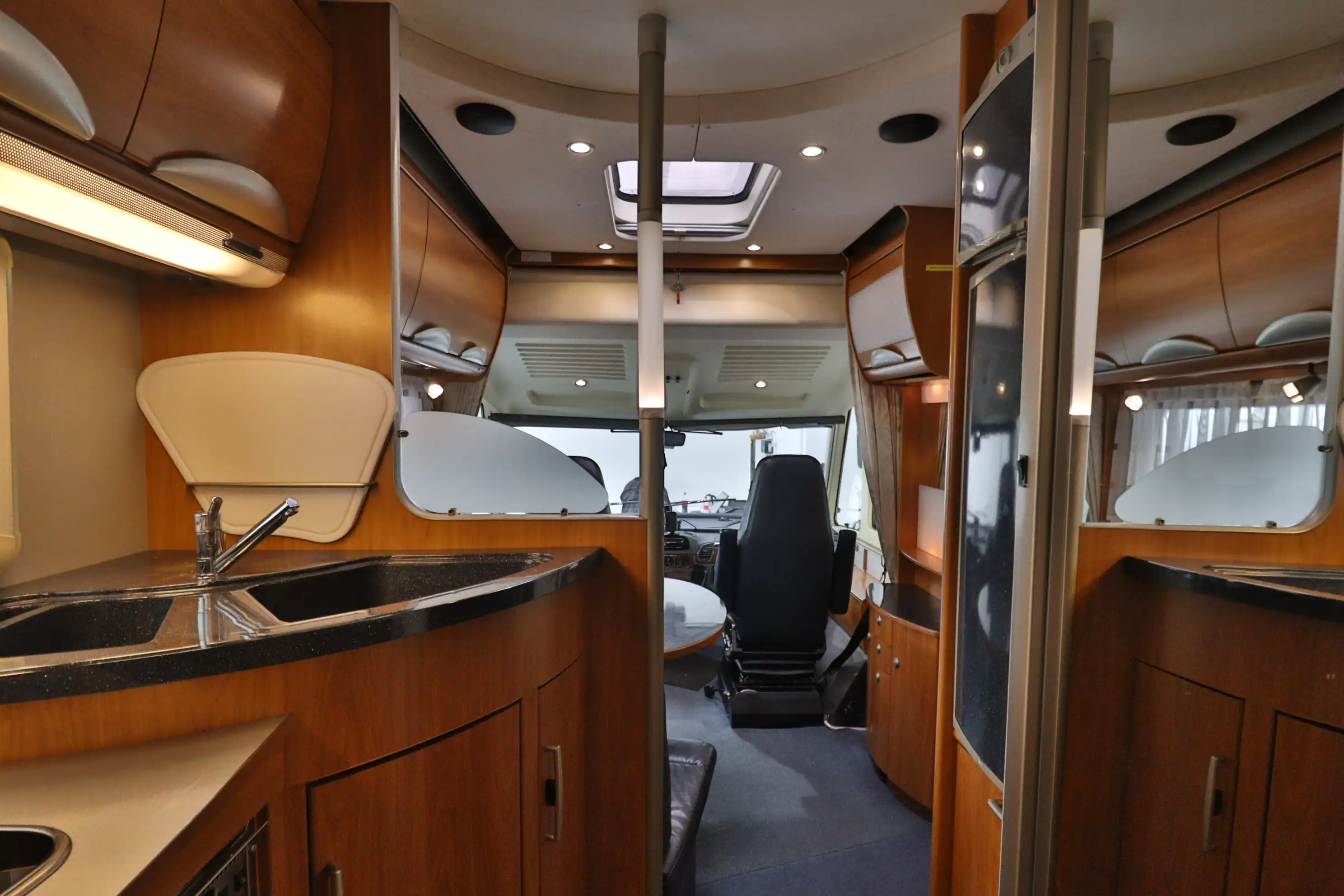 HYMER-ERIBA S 830